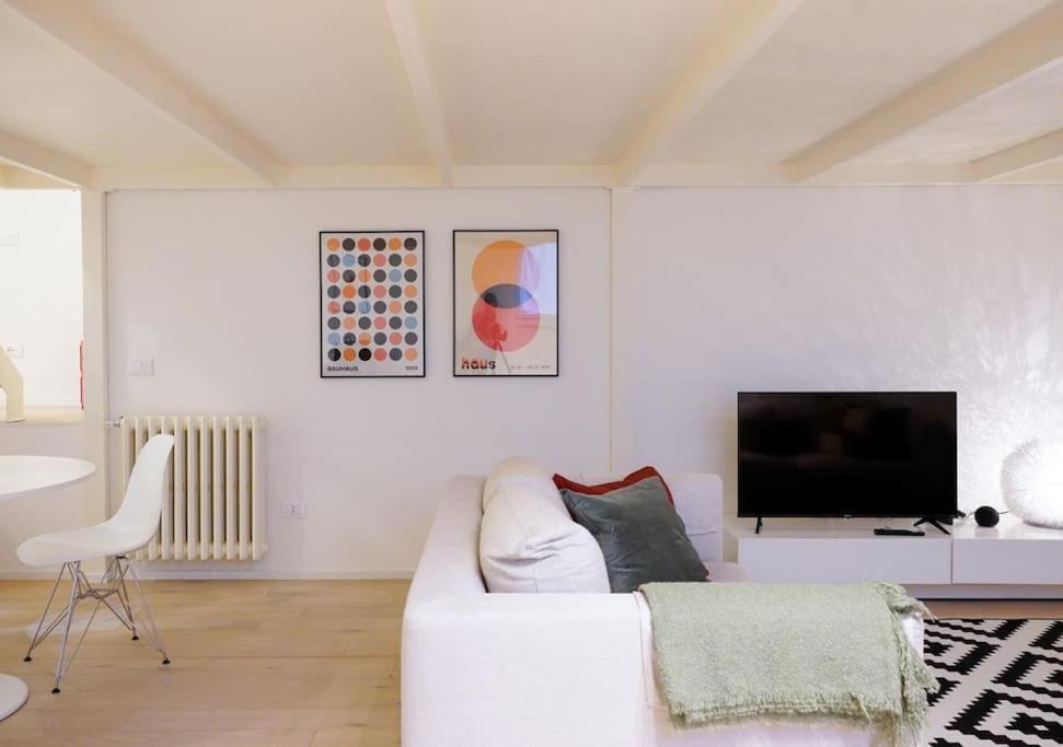 Navigli-Bocconi Spazio Luce Design Daire Milano Dış mekan fotoğraf
