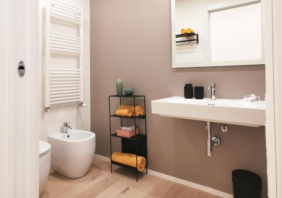 Navigli-Bocconi Spazio Luce Design Daire Milano Dış mekan fotoğraf